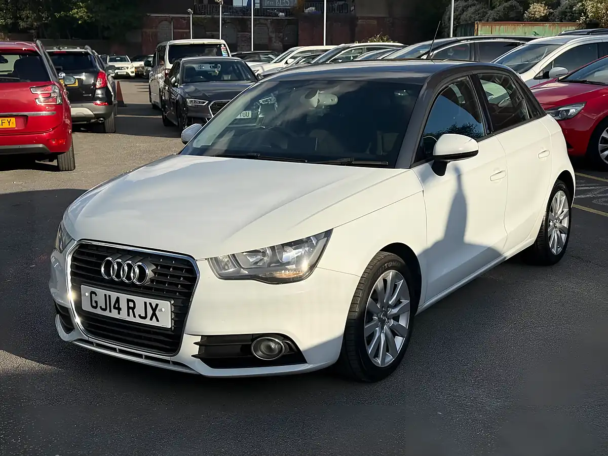 Used 2014 Audi A1 Sport White - Interior and Exterior details 4