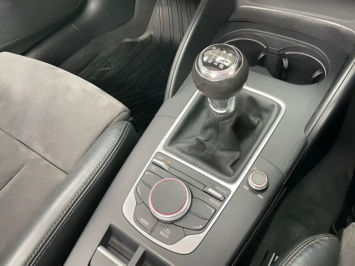 Used 2014 Audi A3 Cabriolet Sport Black - Interior and Exterior details 20