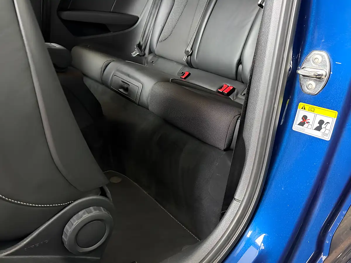 Used 2014 Audi A3 S Line Blue - Interior and Exterior details 18