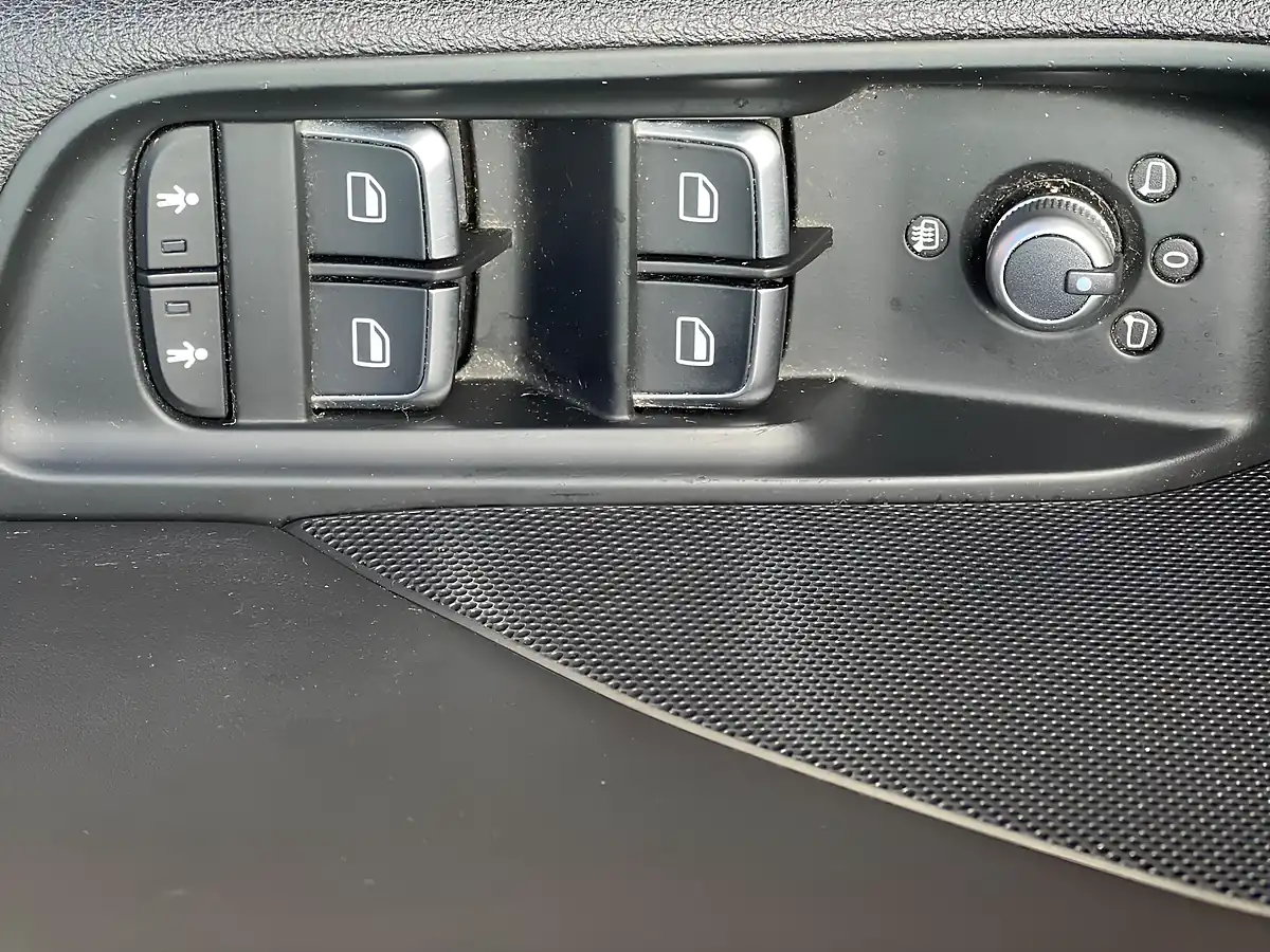 Used 2014 Audi A3 S Line Red - Interior and Exterior details 14