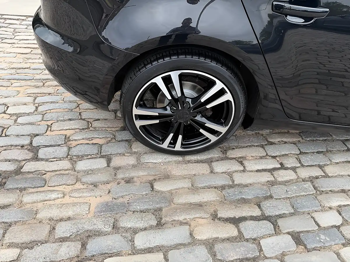 Used 2014 Audi A3 Se Black - Interior and Exterior details 20