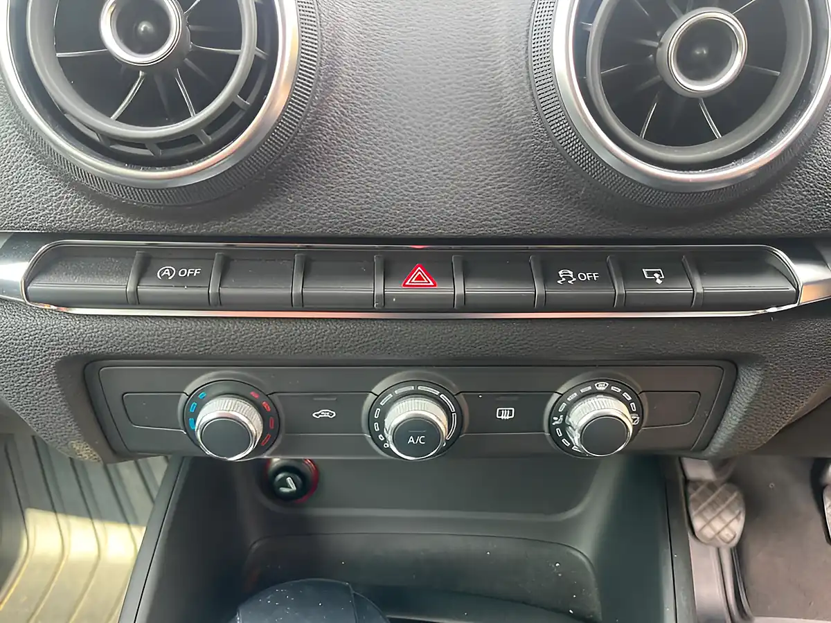 Used 2014 Audi A3 Se Grey - Interior and Exterior details 10