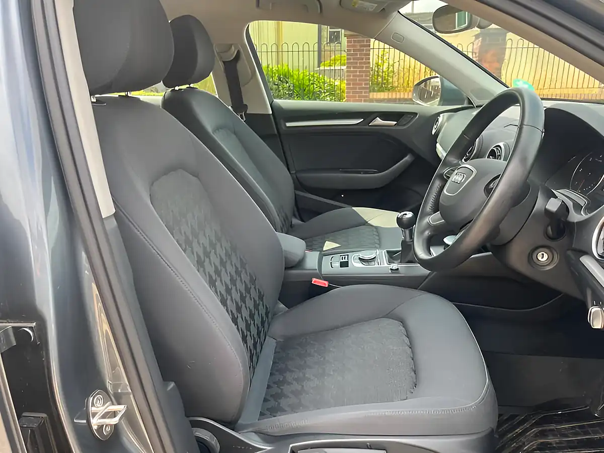 Used 2014 Audi A3 Se Grey - Interior and Exterior details 9