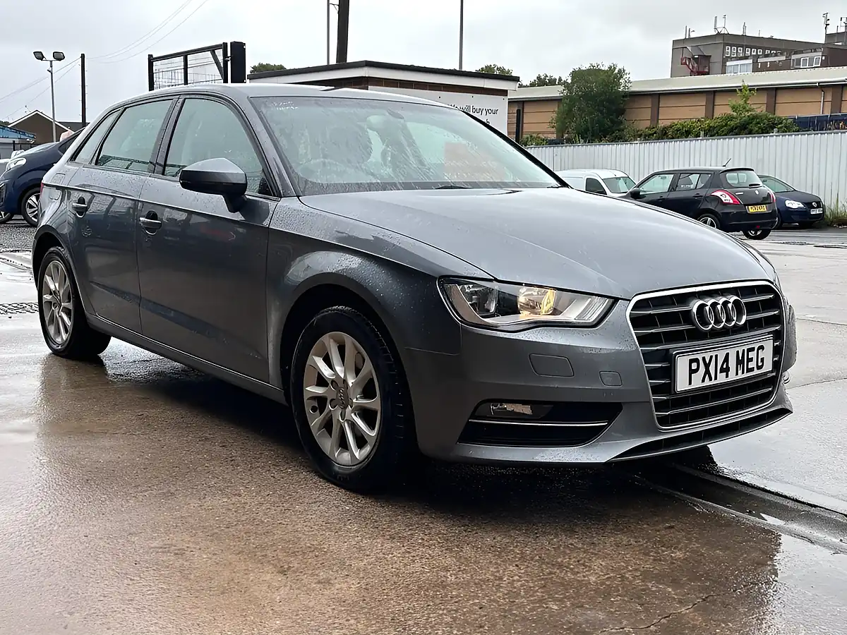 Used 2014 Audi A3 Se Grey - Front View