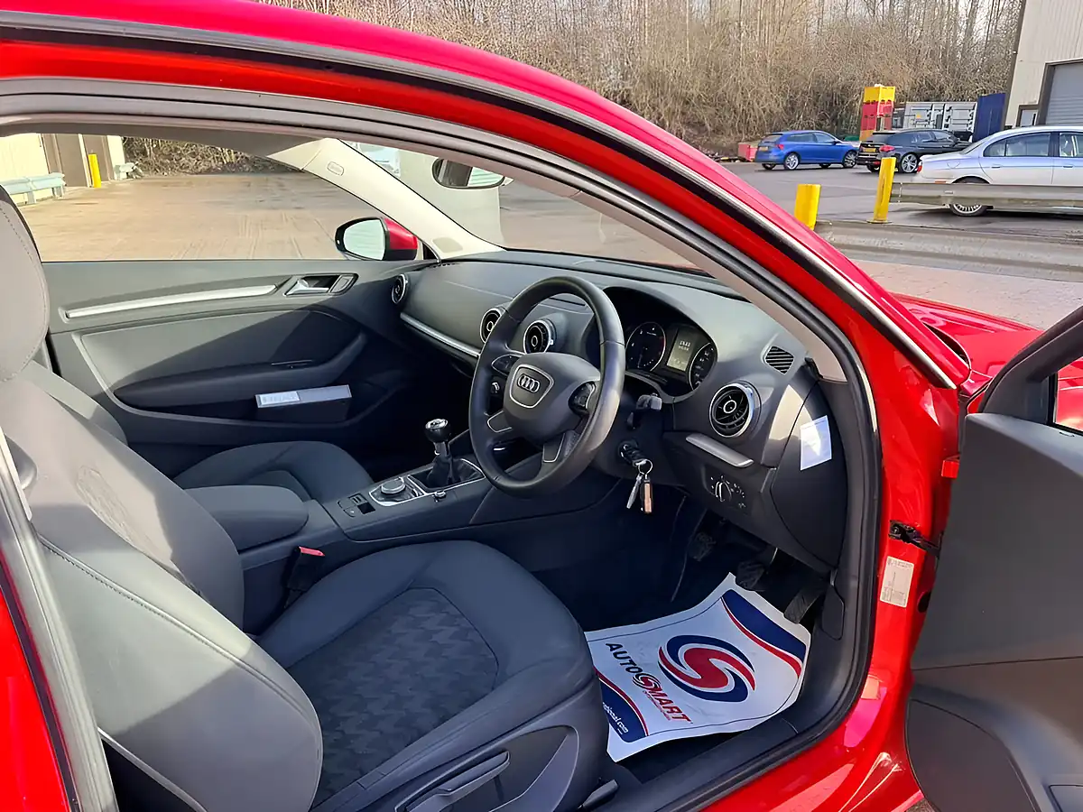 Used 2014 Audi A3 Se Red - Interior and Exterior details 17