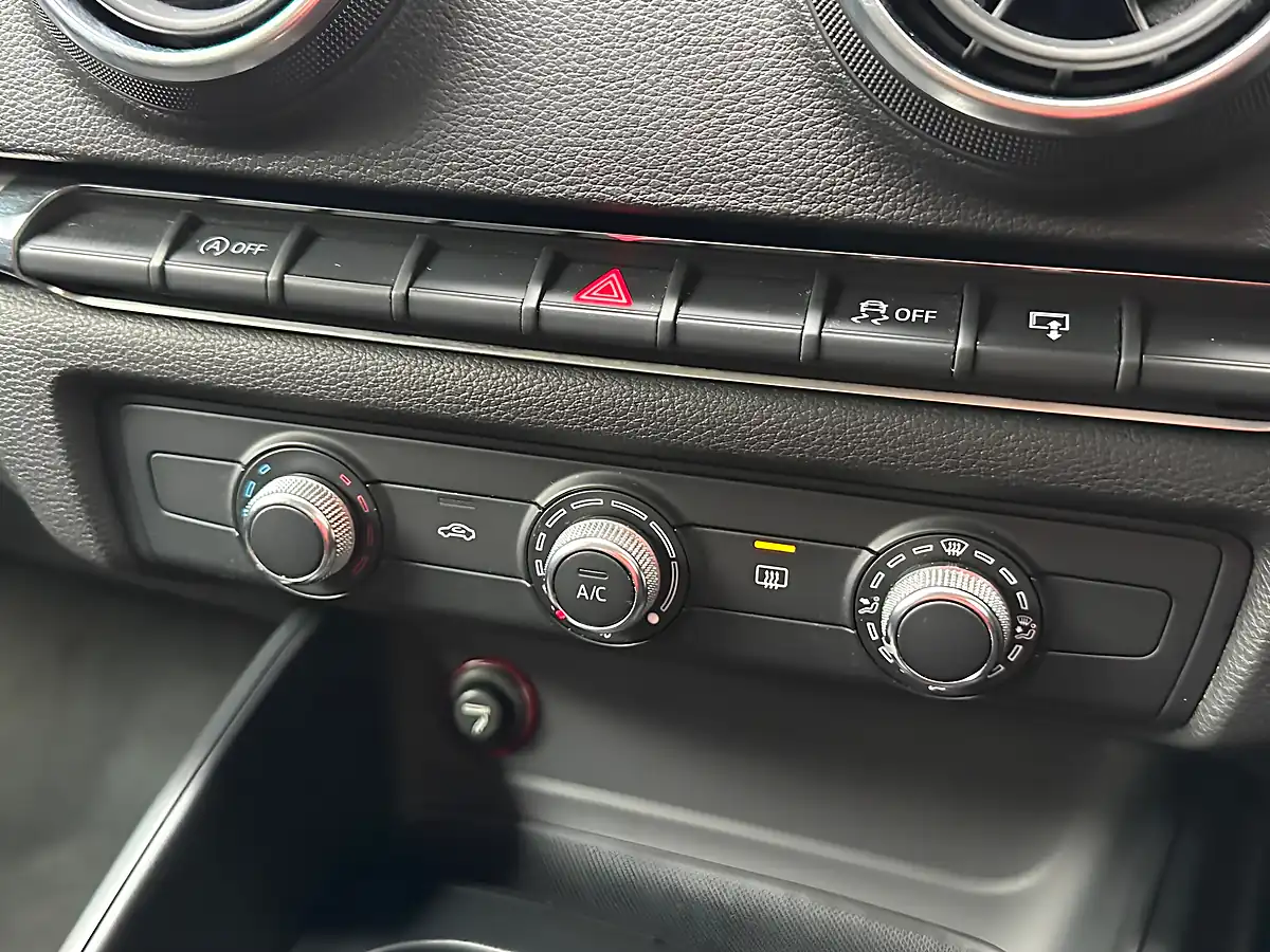 Used 2014 Audi A3 Se Shiraz Red - Interior and Exterior details 14
