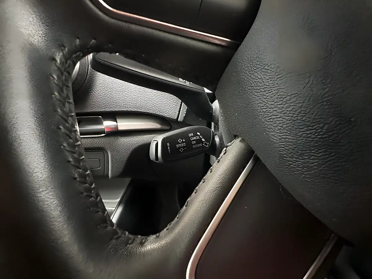 Used 2014 Audi A3 Se Shiraz Red - Interior and Exterior details 17