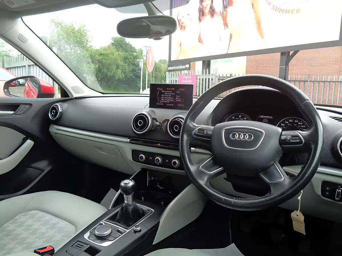 Used 2014 Audi A3 Se Sportback Red - Interior and Exterior details 13