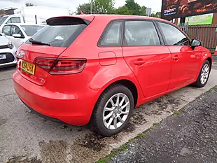 Used 2014 Audi A3 Se Sportback Red - Interior and Exterior details 5