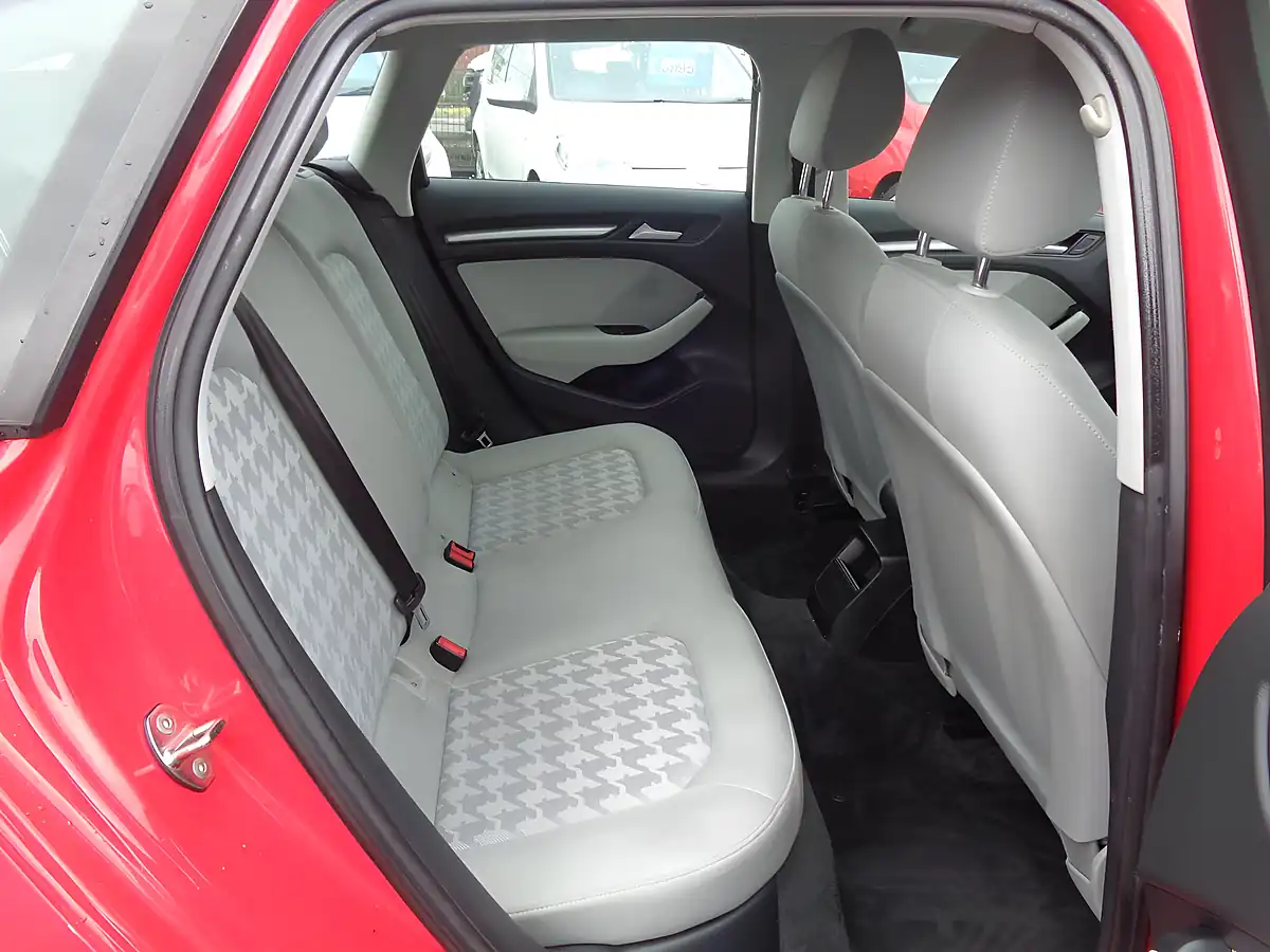 Used 2014 Audi A3 Se Sportback Red - Interior and Exterior details 9