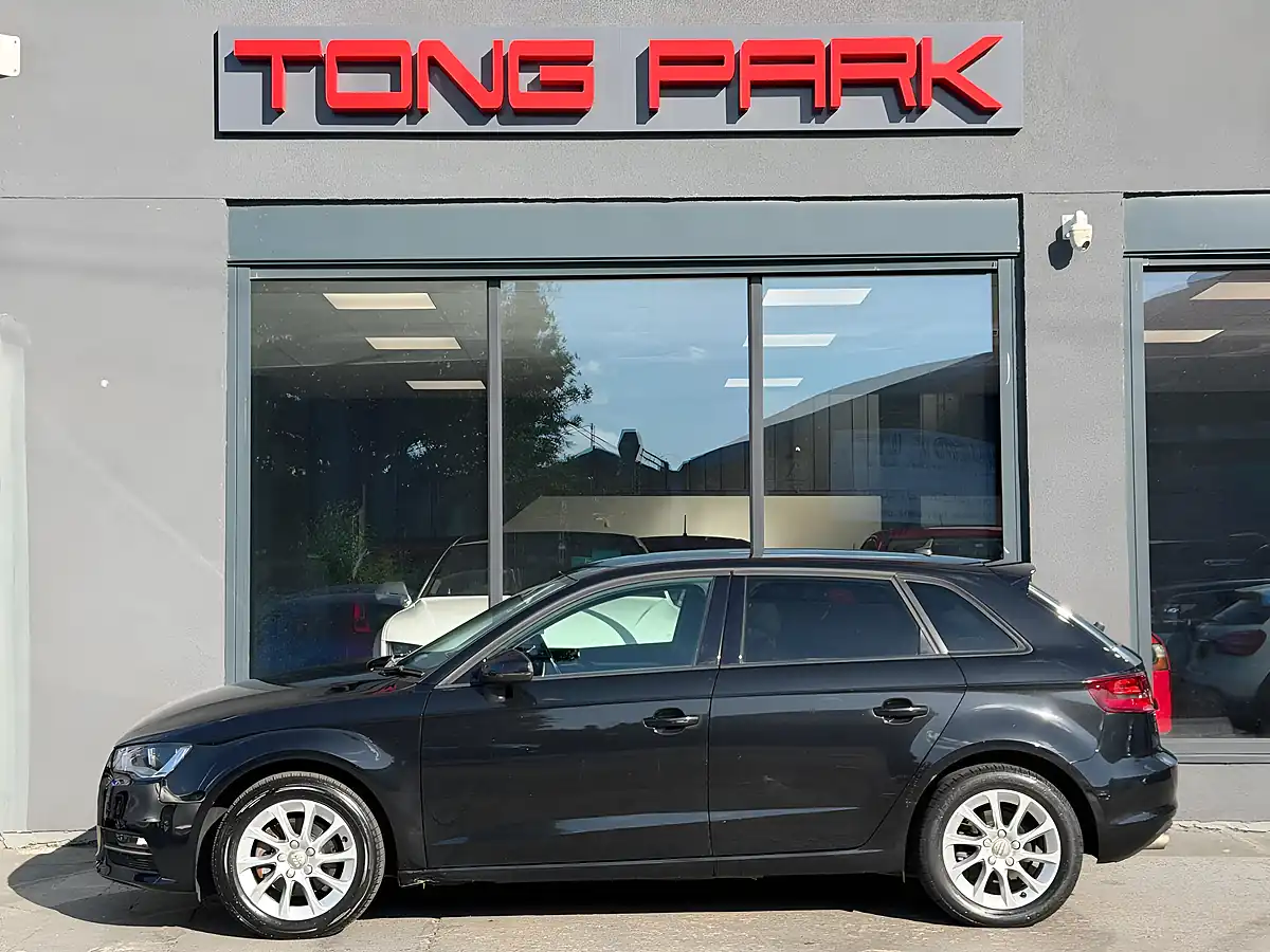 Used 2014 Audi A3 Se Sportback S Tronic Black - Interior and Exterior details 10