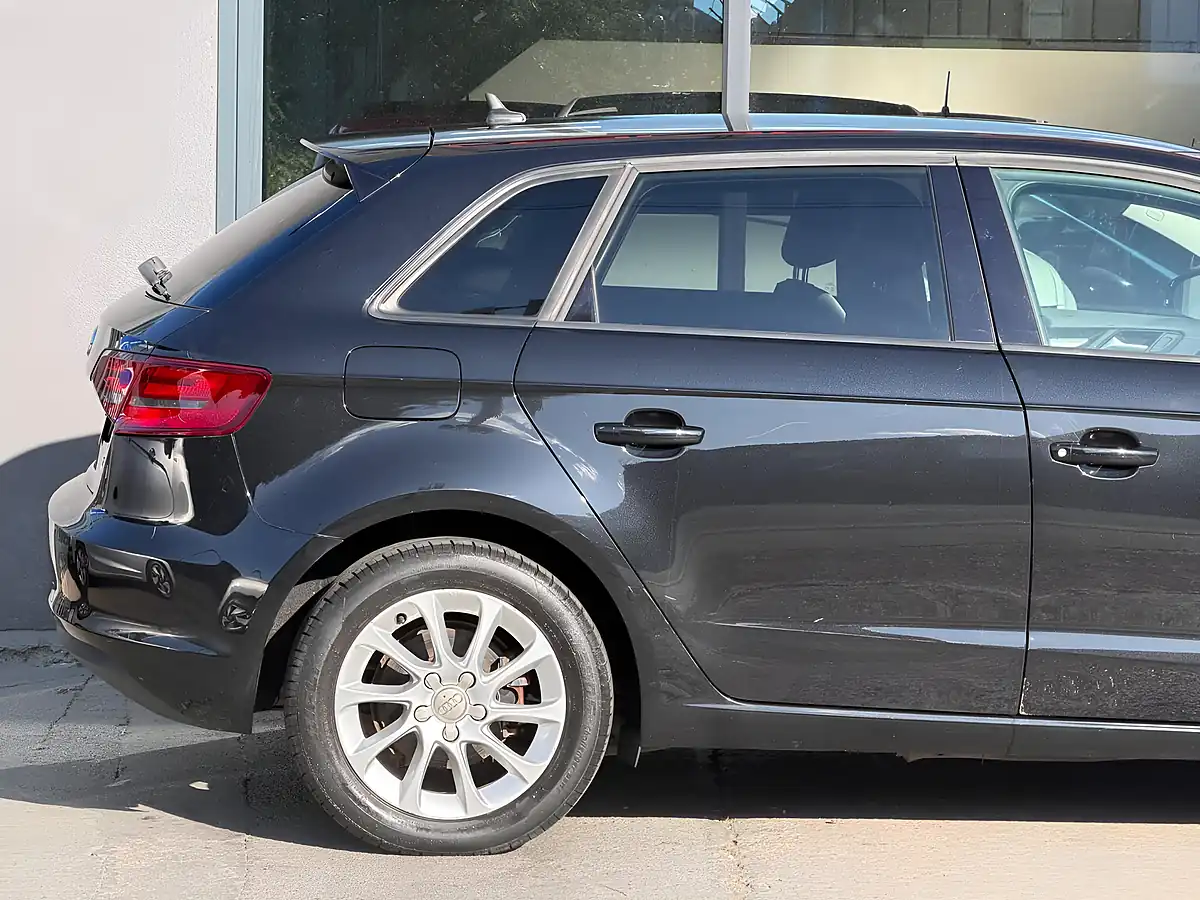 Used 2014 Audi A3 Se Sportback S Tronic Black - Interior and Exterior details 8