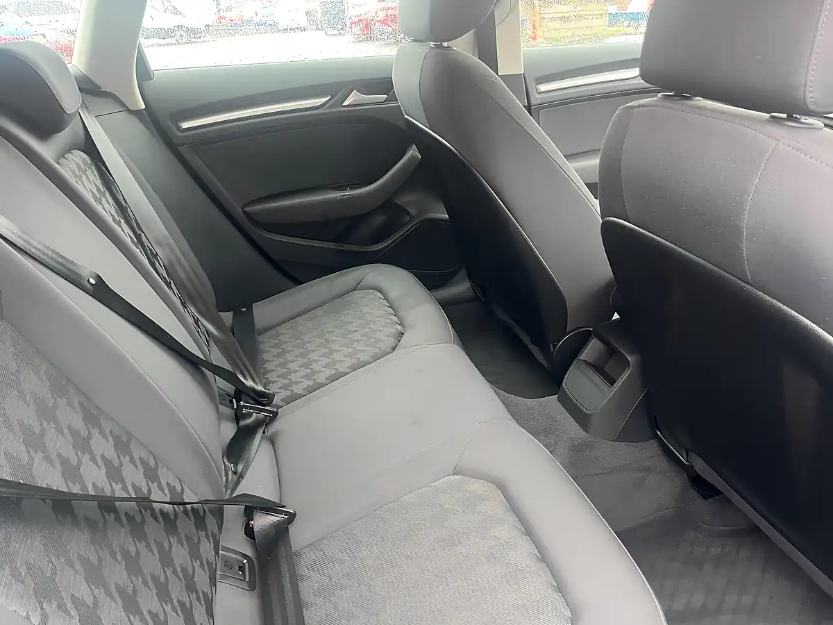 Used 2014 Audi A3 Se Sportback Silver - Interior and Exterior details 13