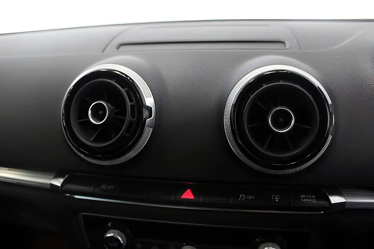 Used 2014 Audi A3 Sport Black - Interior and Exterior details 15