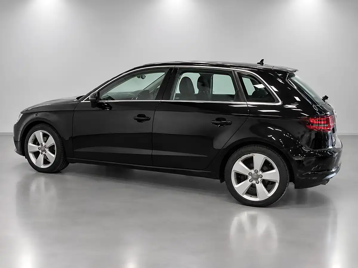 Used 2014 Audi A3 Sport Black - Interior and Exterior details 7
