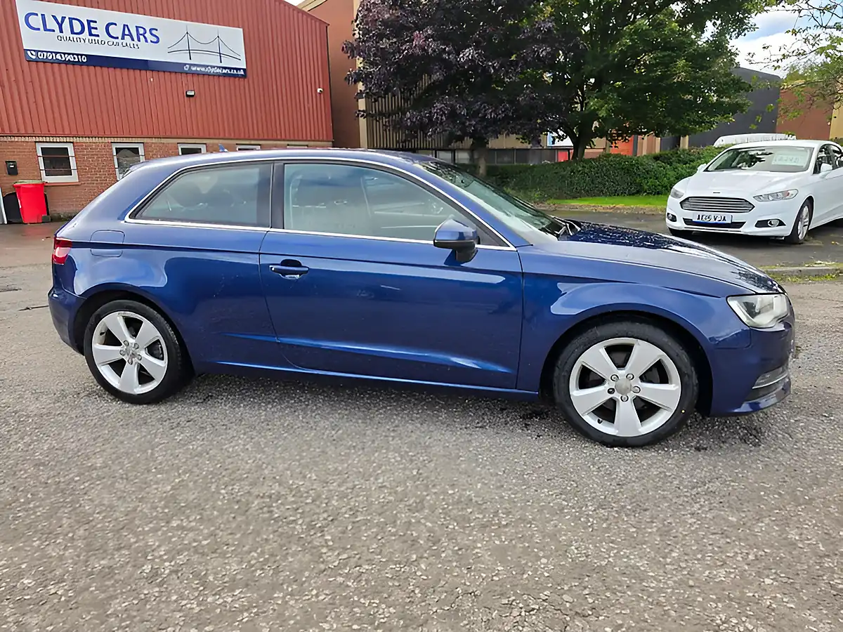 Used 2014 Audi A3 Sport Blue - Interior and Exterior details 4