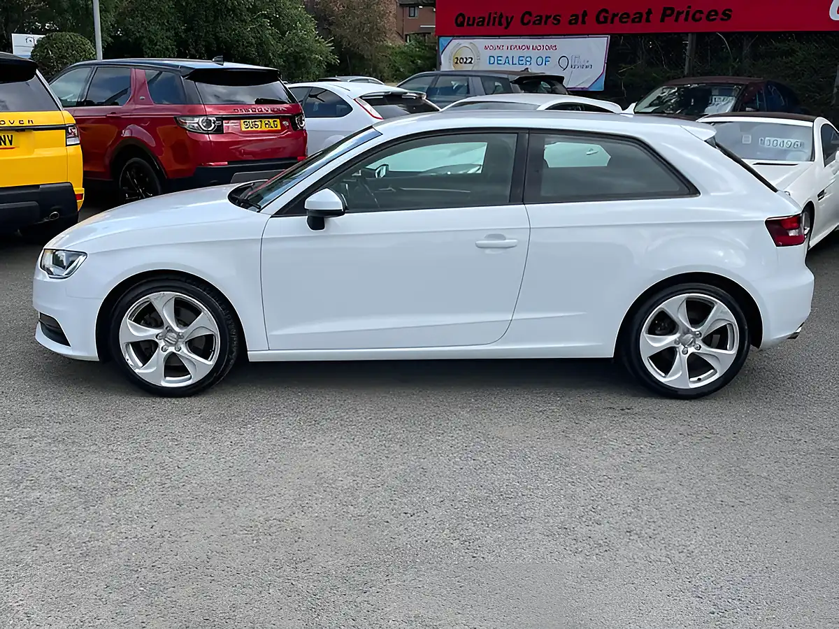 Used 2014 Audi A3 Sport White - Interior and Exterior details 3
