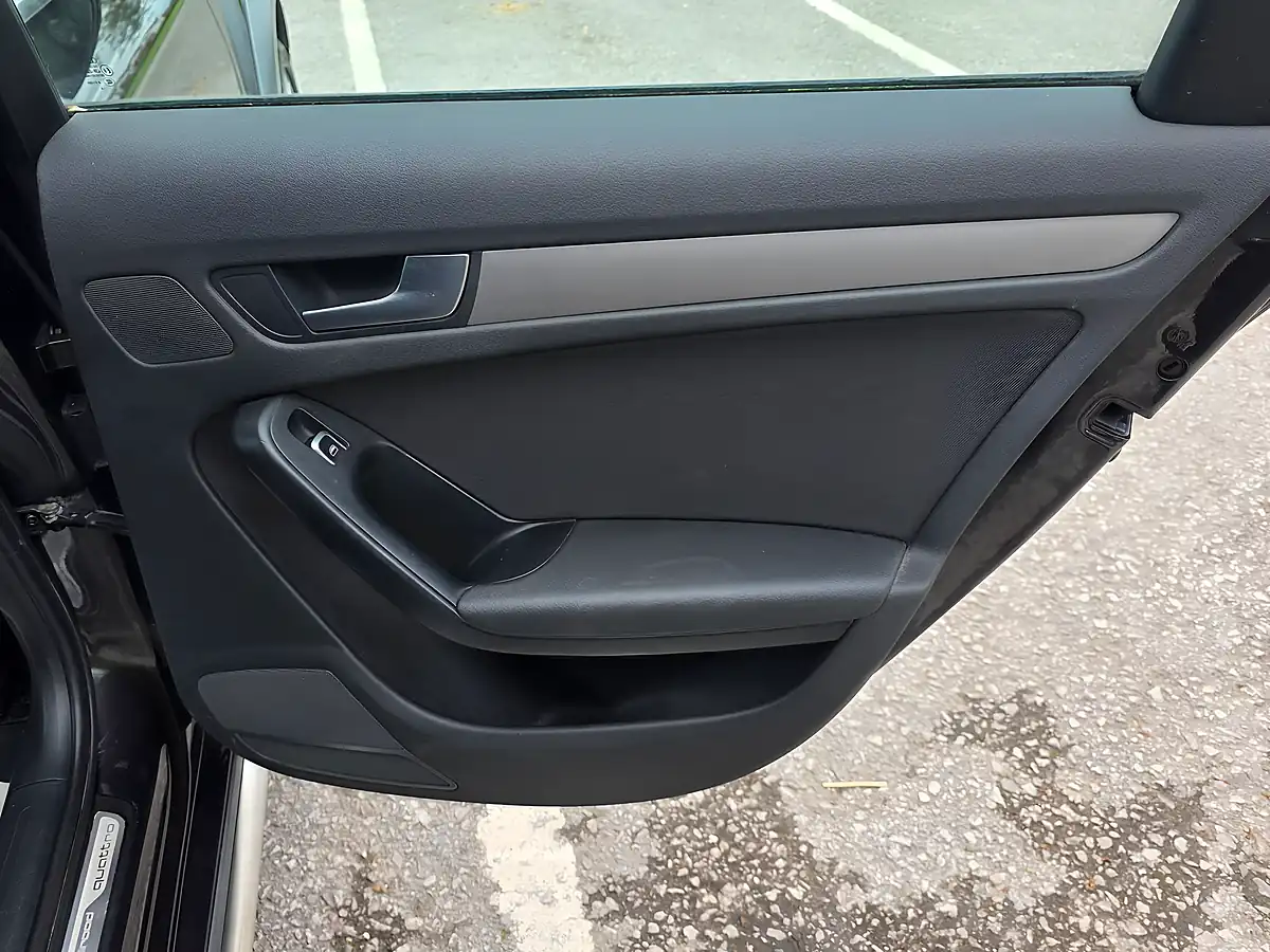 Used 2014 Audi A4 Allroad Grey - Interior and Exterior details 12