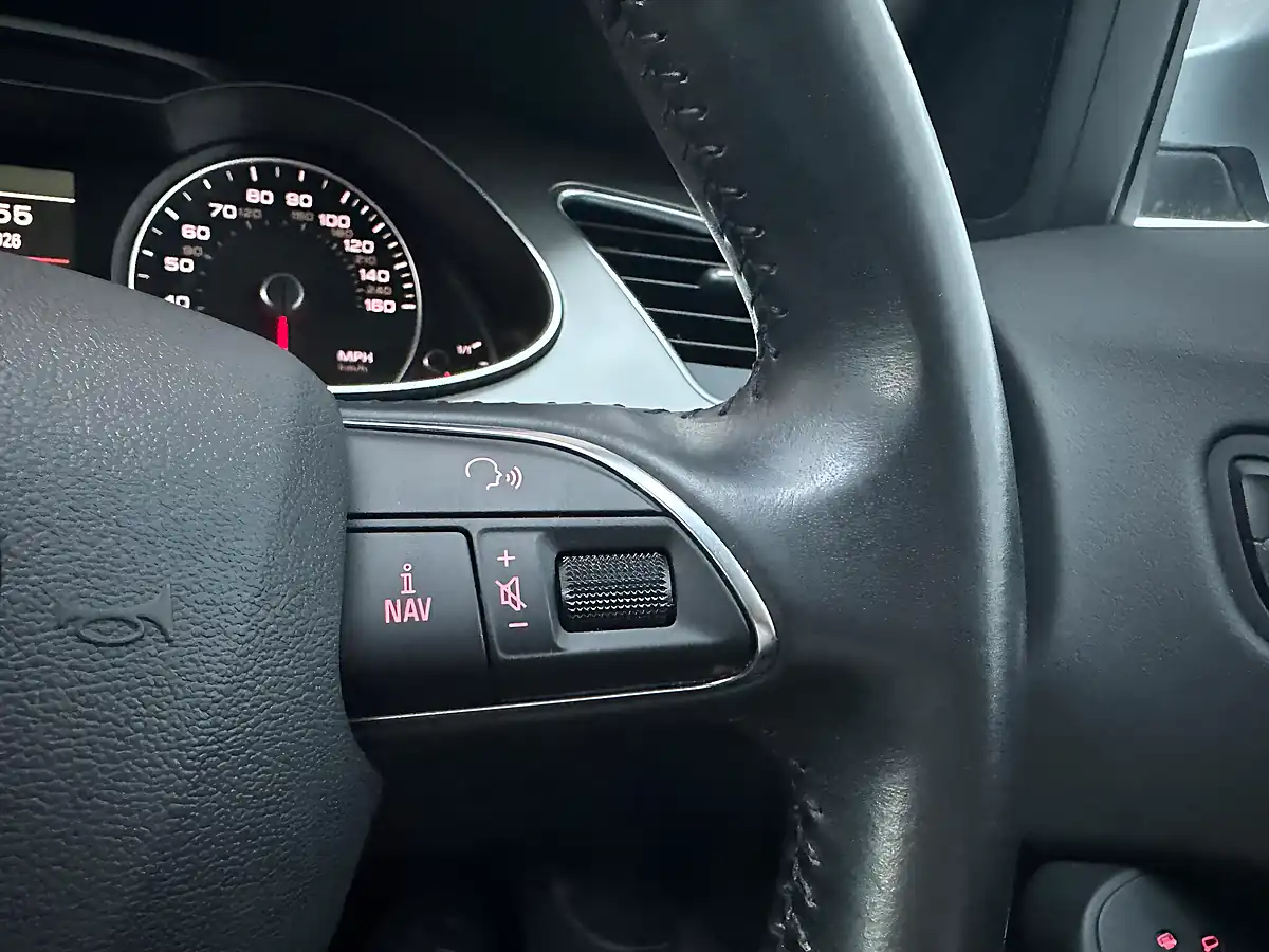 Used 2014 Audi A4 Allroad S Tronic Tornado Grey - Interior and Exterior details 11