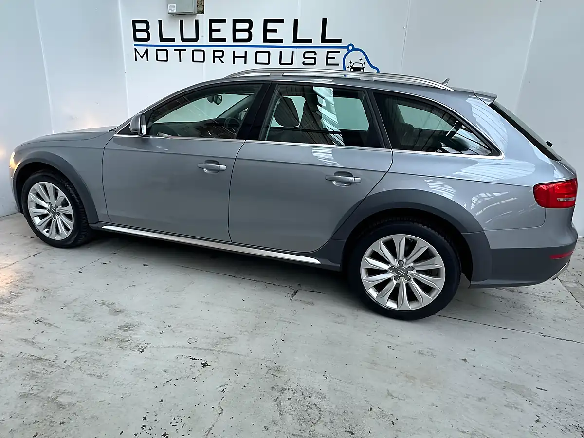 Used 2014 Audi A4 Allroad S Tronic Tornado Grey - Interior and Exterior details 7