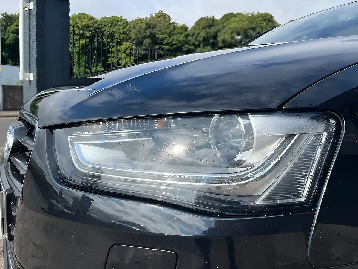 Used 2014 Audi A4 Avant S Line Black - Interior and Exterior details 9