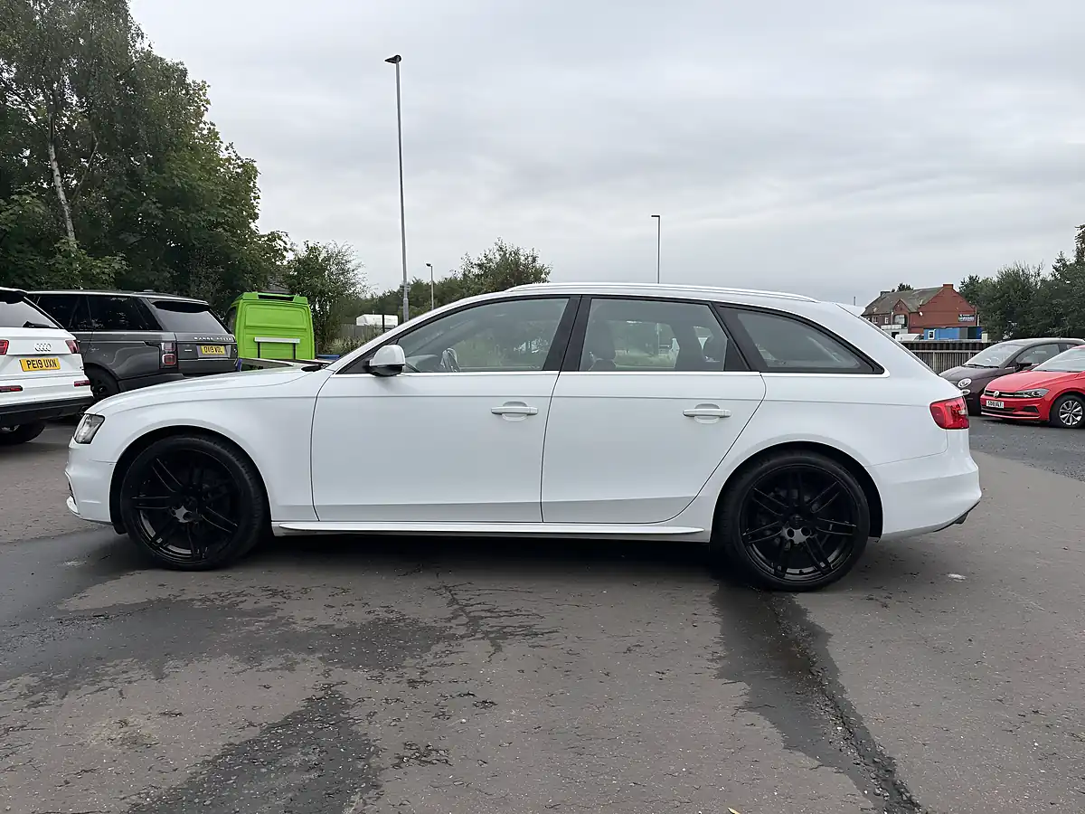 Used 2014 Audi A4 Avant S Line White - Interior and Exterior details 14