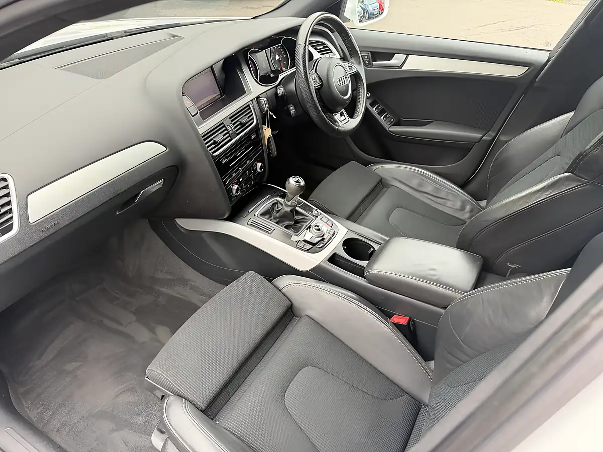 Used 2014 Audi A4 Avant S Line White - Interior and Exterior details 8