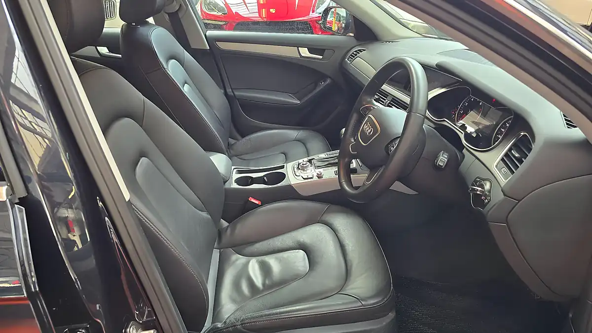 Used 2014 Audi A4 Avant Se Blue - Interior and Exterior details 5