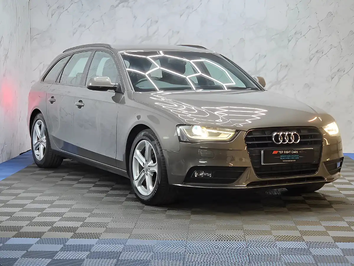 Used 2014 Audi A4 Avant Se Technik Grey - Front View