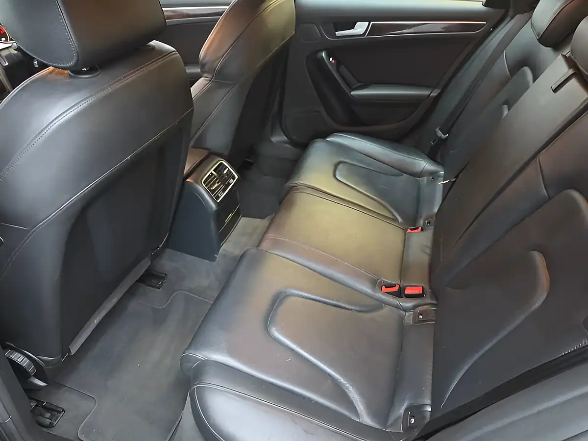 Used 2014 Audi A4 Avant Se Technik Grey - Interior and Exterior details 14