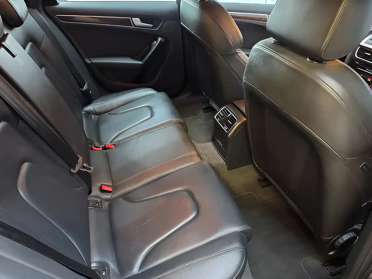 Used 2014 Audi A4 Avant Se Technik Grey - Interior and Exterior details 15