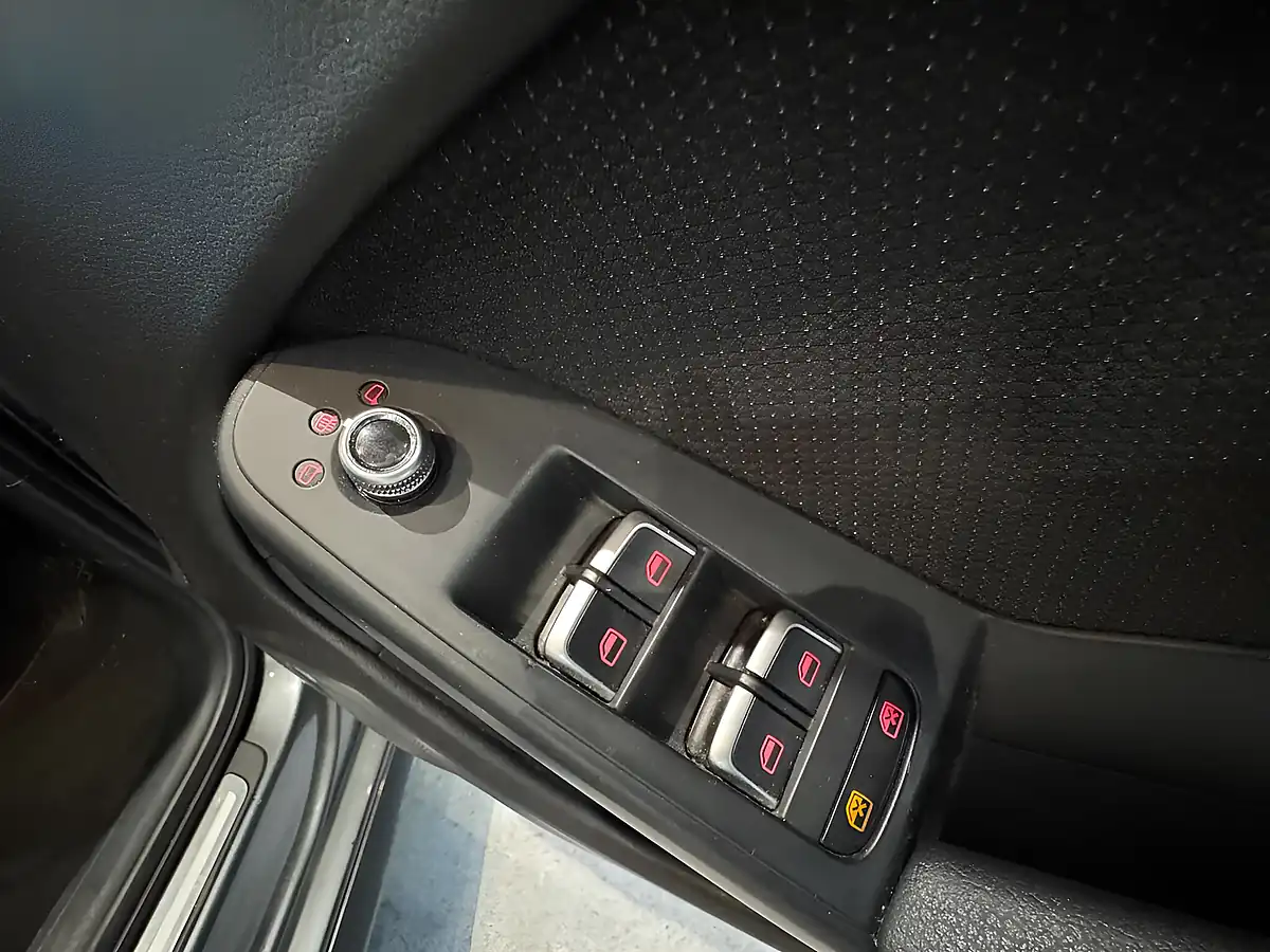 Used 2014 Audi A4 Black Edition Grey - Interior and Exterior details 15