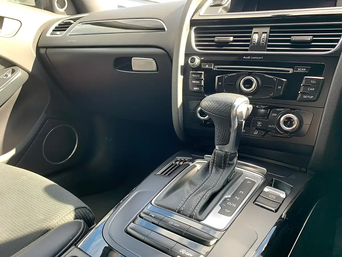 Used 2014 Audi A4 Black Edition Start/Stop Black - Interior and Exterior details 15