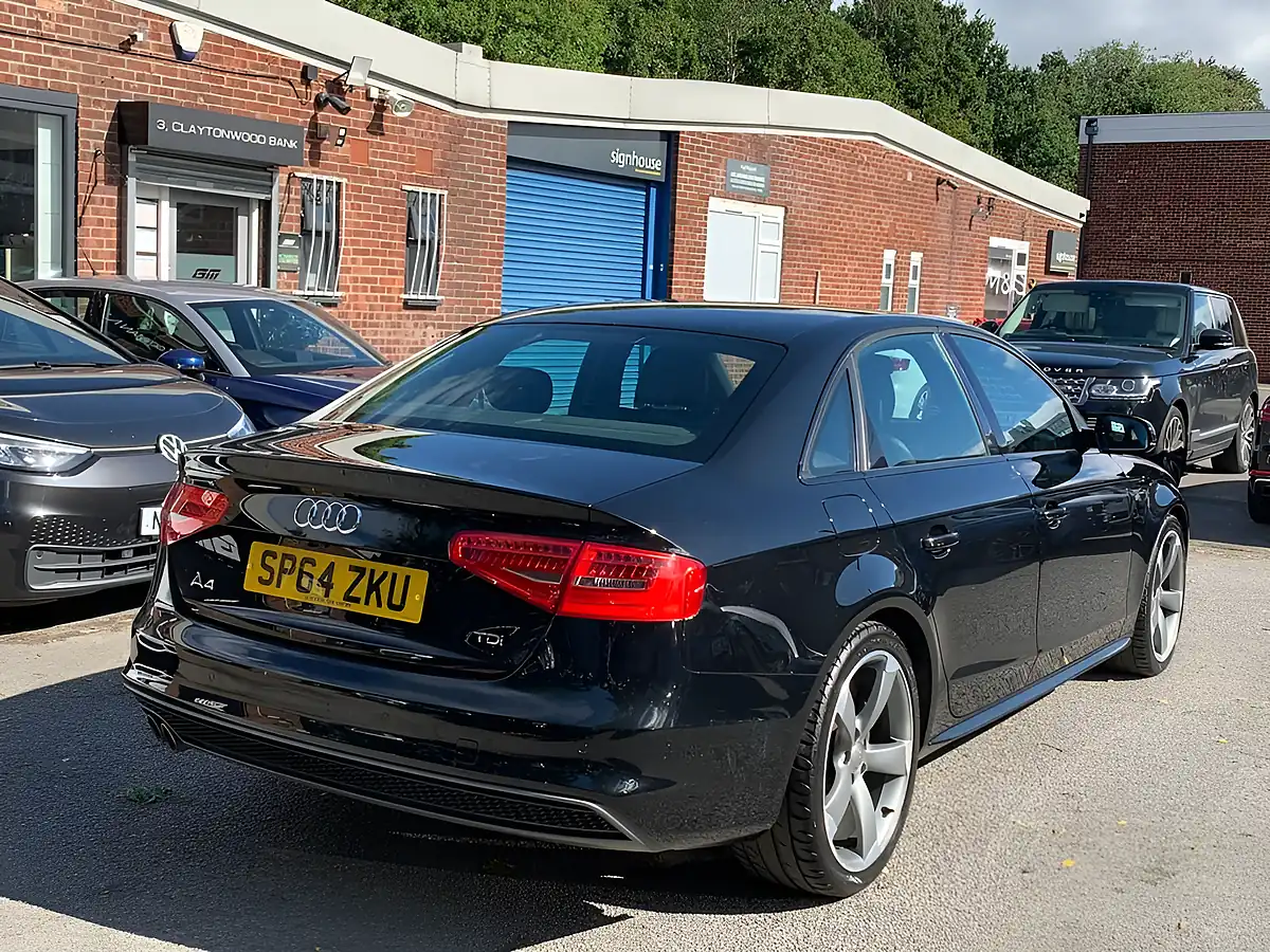 Used 2014 Audi A4 Black Edition Start/Stop Black - Interior and Exterior details 8