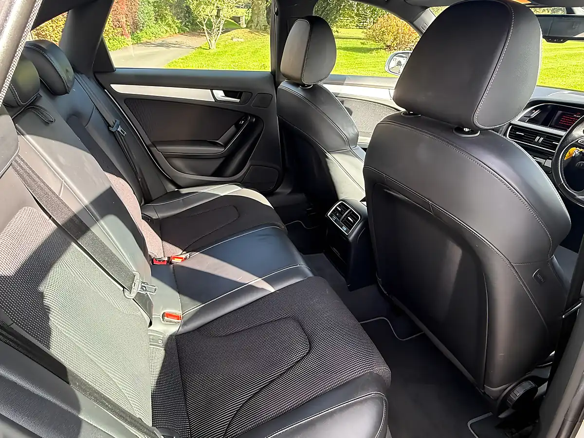 Used 2014 Audi A4 S-Line Silver - Interior and Exterior details 14