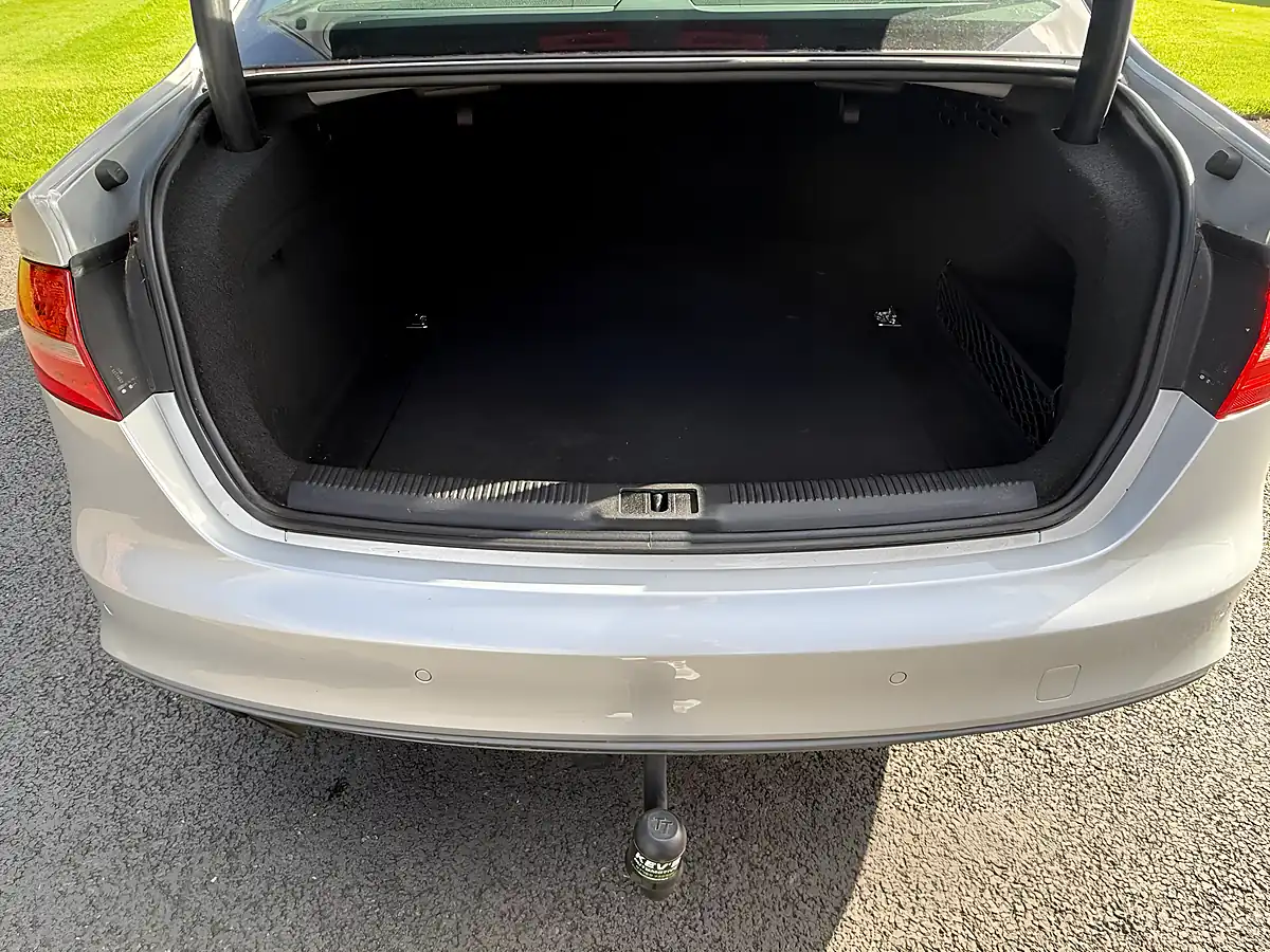 Used 2014 Audi A4 S-Line Silver - Interior and Exterior details 15