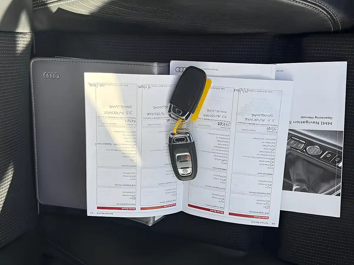 Used 2014 Audi A4 S-Line Silver - Interior and Exterior details 17