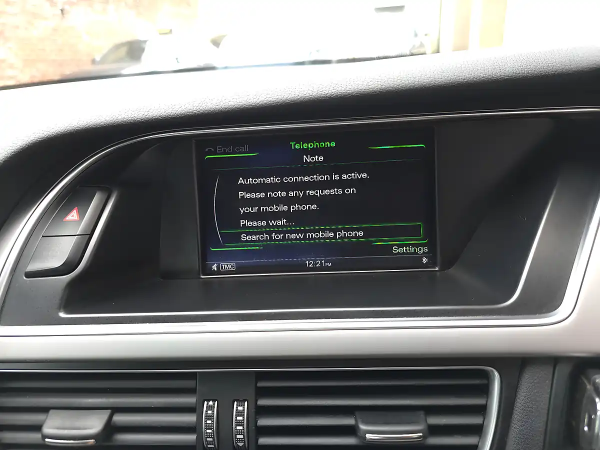 Used 2014 Audi A4 Se Technik White - Interior and Exterior details 20