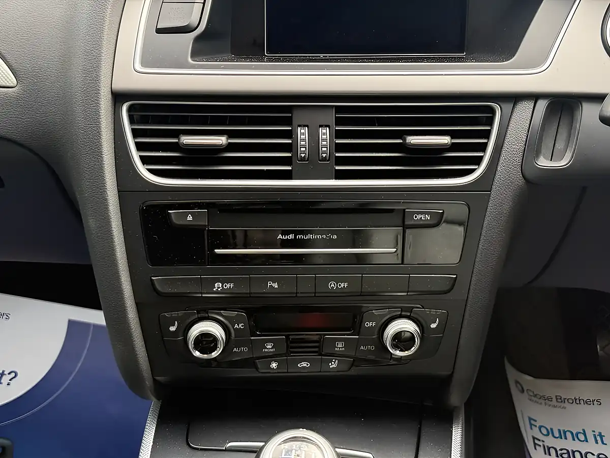 Used 2014 Audi A4 Se Technik White - Interior and Exterior details 12