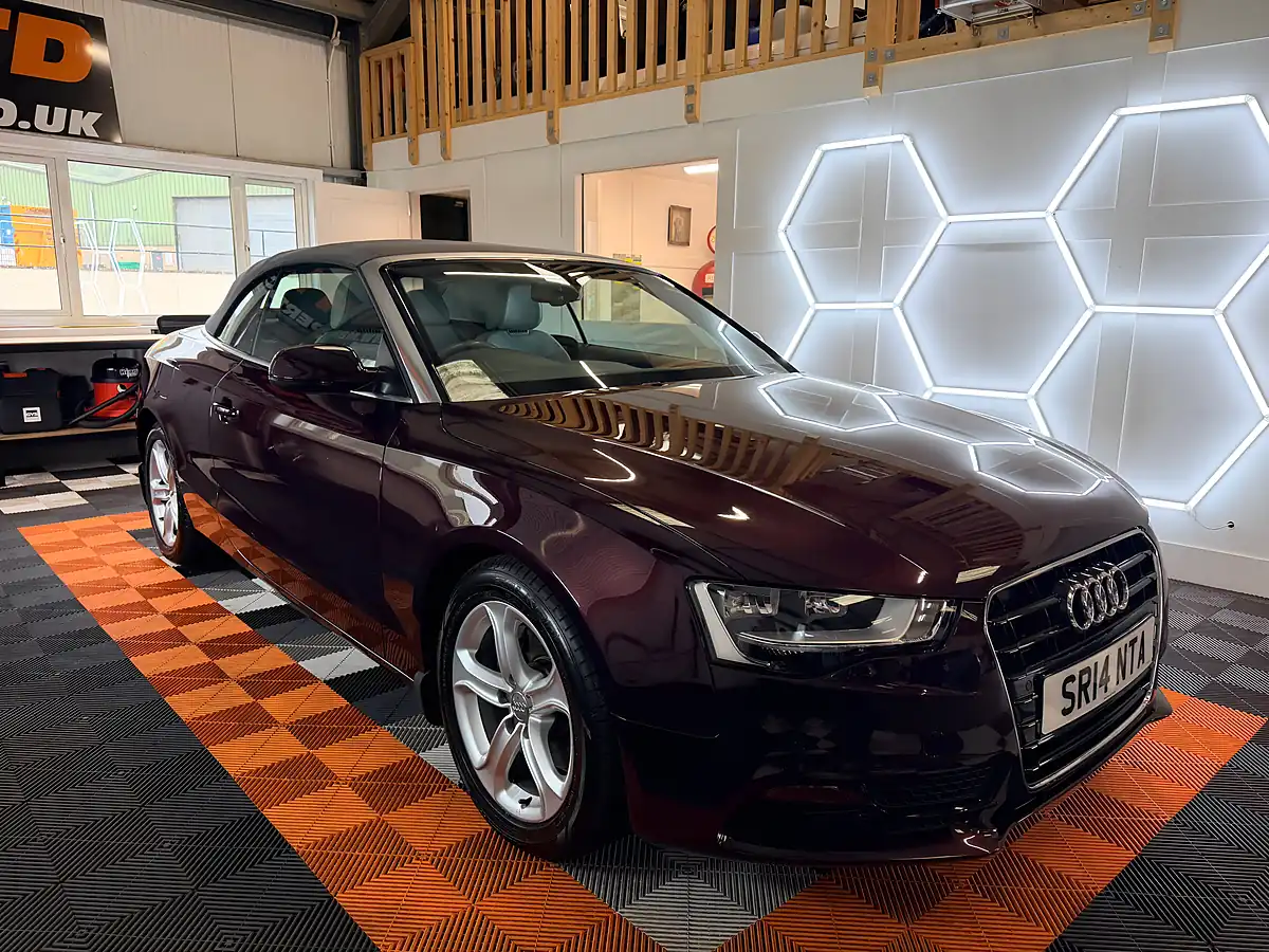 Used 2014 Audi A5 Cabriolet Se Red - Interior and Exterior details 3