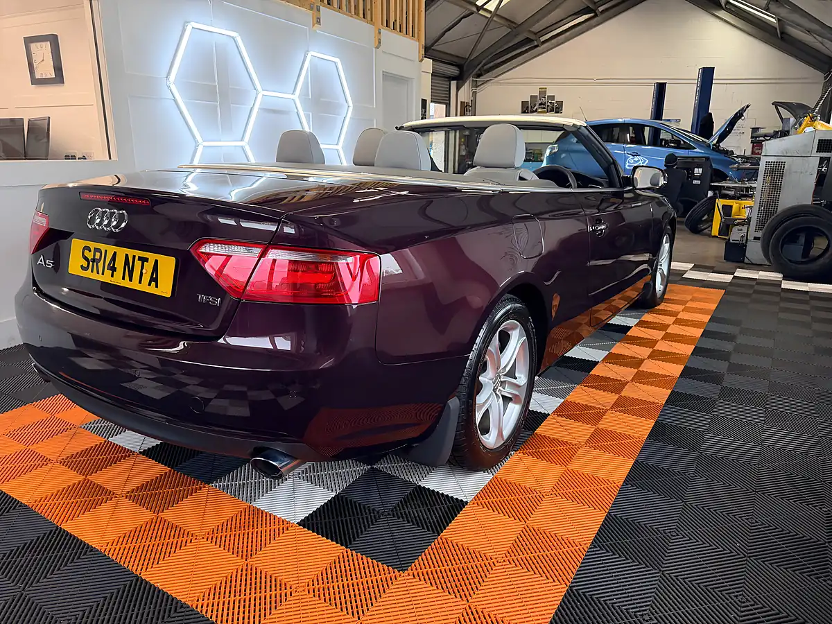 Used 2014 Audi A5 Cabriolet Se Red - Interior and Exterior details 6