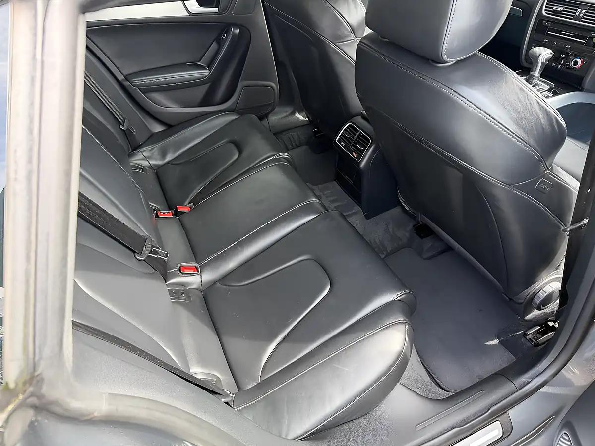 Used 2014 Audi A5 S Line Grey - Interior and Exterior details 19