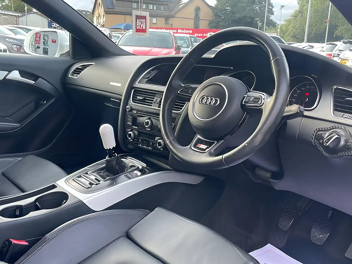 Used 2014 Audi A5 S Line White - Interior and Exterior details 13