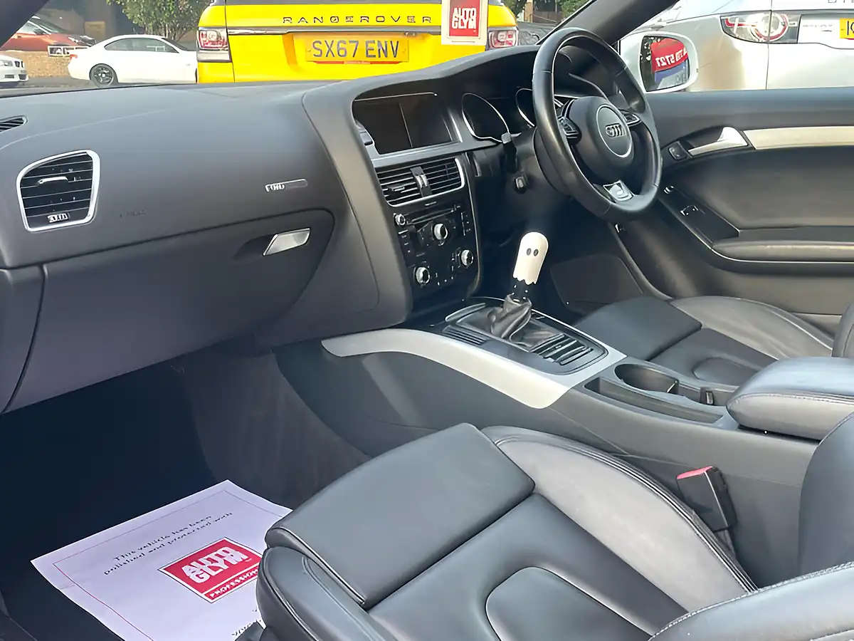 Used 2014 Audi A5 S Line White - Interior and Exterior details 16