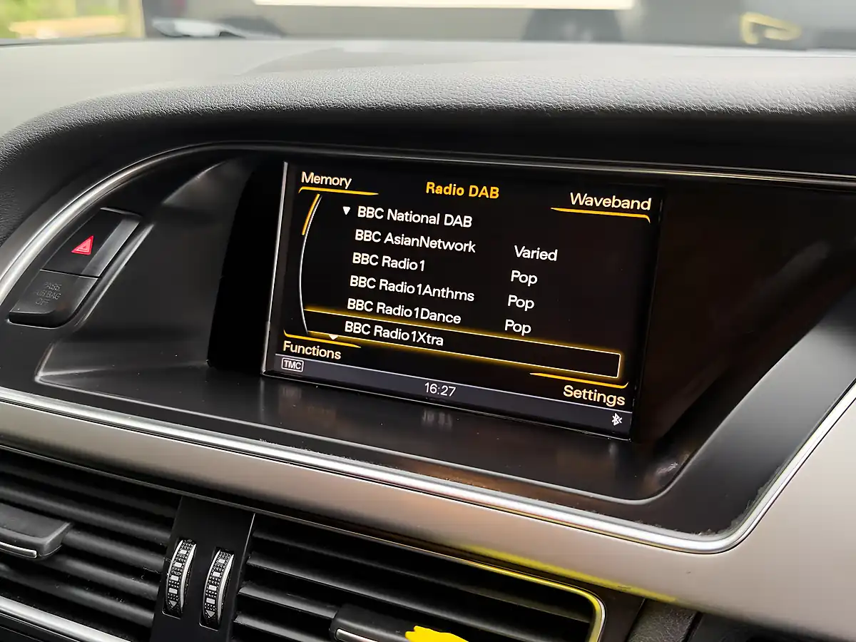 Used 2014 Audi A5 S Line White - Interior and Exterior details 17