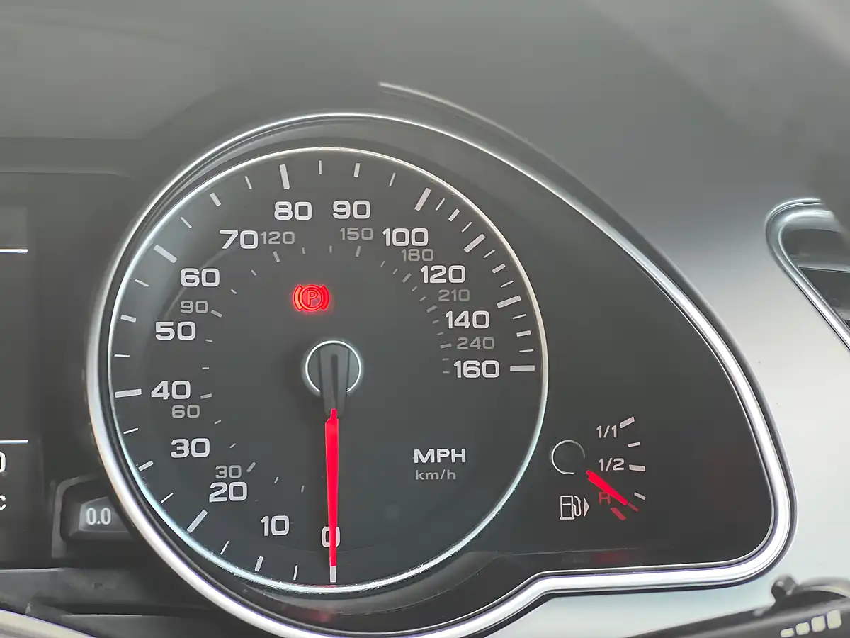 Used 2014 Audi A5 Se Technik Silver - Interior and Exterior details 15