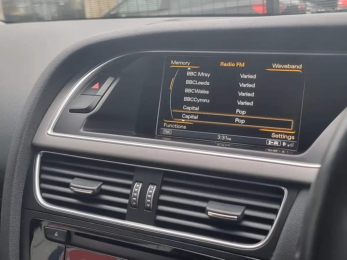 Used 2014 Audi A5 Se Technik Silver - Interior and Exterior details 17