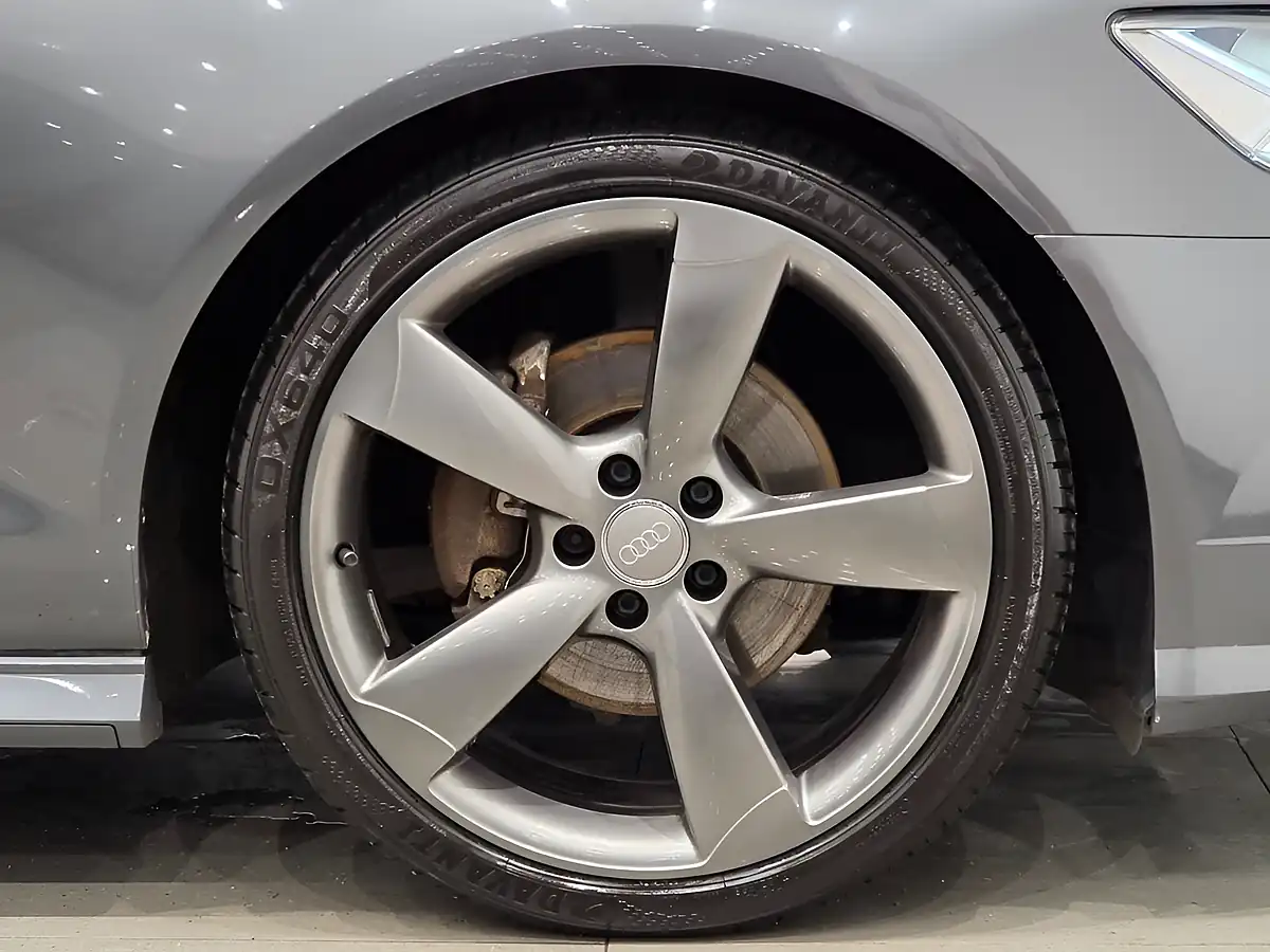 Used 2014 Audi A6 Avant Black Edition Grey - Interior and Exterior details 17