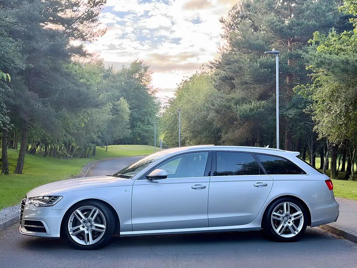 Used 2014 Audi A6 Avant Quattro Silver - Interior and Exterior details 11
