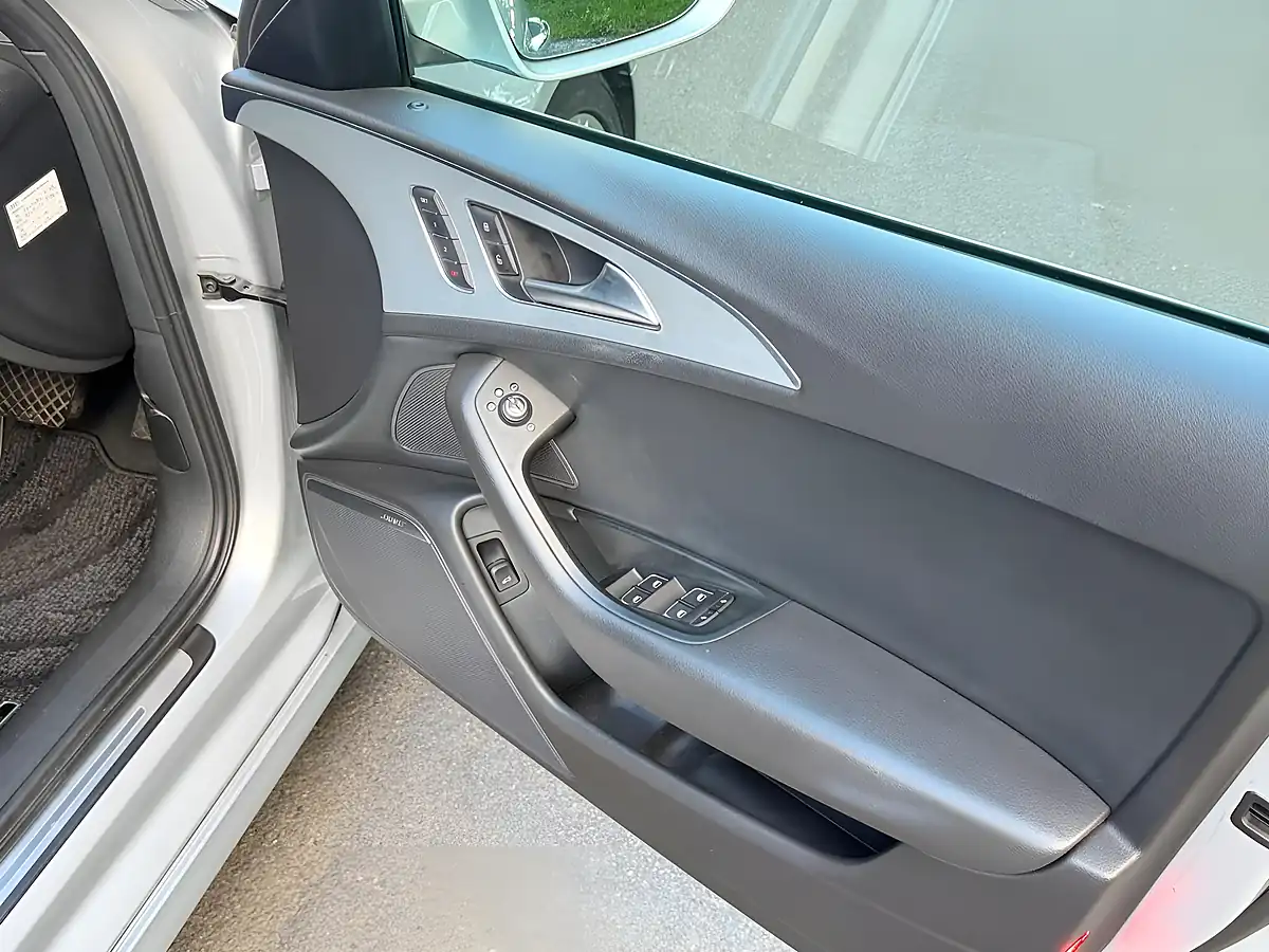 Used 2014 Audi A6 Avant Quattro Silver - Interior and Exterior details 14